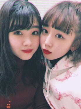 「勝田里奈」｜「アイテム（パーカー）」を使った、勝田里奈さん（レディース・161cm）の冬コーディネート