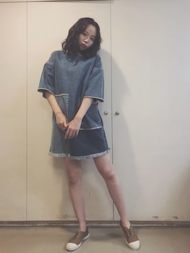 「デニムワンピース」｜勝田里奈さん（レディース・161cm・10代）の夏コーディネート