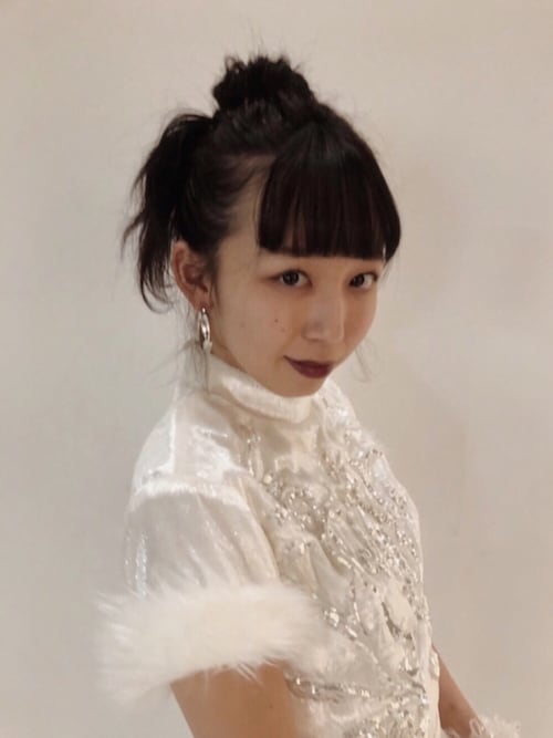 勝田里奈さんのコーディネート