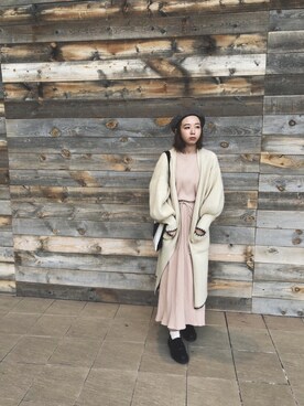 「BASERANGE（ベースレンジ）のアイテム（ワンピース/ドレス）」を使った、勝田里奈さん（レディース・161cm）の冬コーディネート