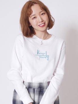 「勝田里奈」｜「アイテム（スウェット）」を使った、勝田里奈さん（レディース・161cm）の冬コーディネート