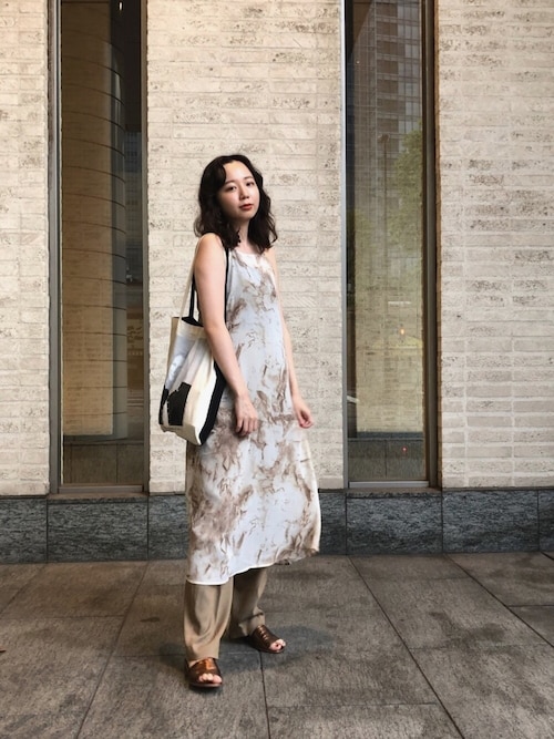 勝田里奈 Adiraのワンピースを使ったコーディネート Wear