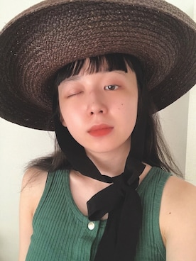 「勝田里奈」｜「アイテム（帽子）」を使った、勝田里奈さん（レディース・161cm）の夏コーディネート