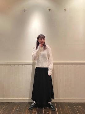 「Steven Alan（スティーブンアラン）のアイテム（スカート）」を使った、勝田里奈さん（レディース・161cm）の秋コーディネート