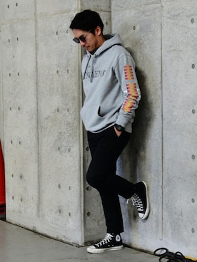 「PENDLETON（ペンドルトン）のアイテム（パーカー）」を使った、KISHIさん（メンズ・174cm）の冬コーディネート