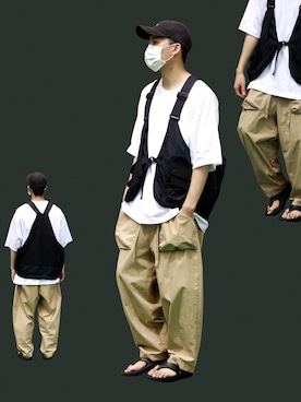 「MANASTASH（マナスタッシュ）のアイテム（カーゴパンツ）」を使った、西岛一尾さん（メンズ・172cm）の夏コーディネート