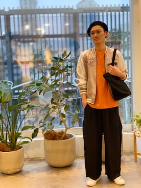 「AVIREX（アヴィレックス）のアイテム（ハンチング/ベレー帽）」を使った、RYUKIさん（メンズ・180cm）の春コーディネート