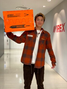 「AVIREX（アヴィレックス）のアイテム（その他）」を使った、RYUKIさん（メンズ・180cm）の秋コーディネート