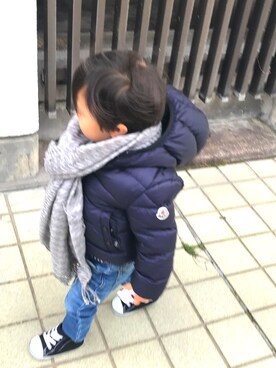 「MONCLER（モンクレール）のアイテム（ダウンジャケット/コート）」を使った、yyuuさん（キッズ・80cm）の冬コーディネート