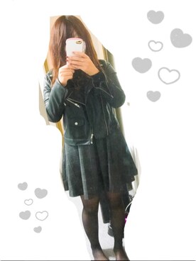 「チェックワンピース」｜「アイテム（ライダースジャケット）」を使った、ありころっくさん（レディース・163cm）の冬コーディネート