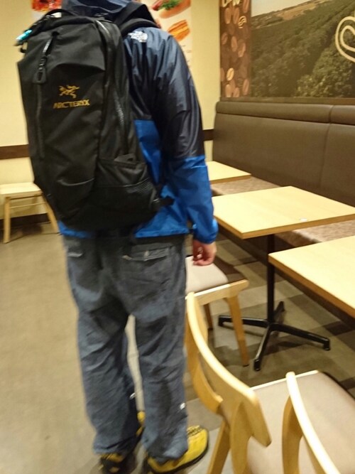 Runrun The North Faceのマウンテンパーカーを使ったコーディネート Wear