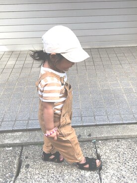 「Carhartt（カーハート）のアイテム（サロペット/オーバーオール）」を使った、yucaさん（キッズ・80cm）の春コーディネート