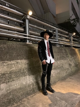 「tricot COMME des GARCONS（トリココムデギャルソン）のアイテム（テーラードジャケット）」を使った、トレンディヴンさん（メンズ・170cm）の秋コーディネート