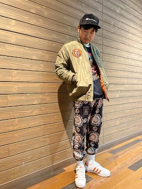 「Polo Ralph Lauren」｜「アイテム（MA-1）」を使った、トレンディヴンさん（メンズ・170cm）の冬コーディネート