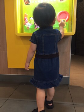 「Guess（ゲス）のアイテム（ワンピース/ドレス）」を使った、Isabellaさん（キッズ・80cm）の秋コーディネート