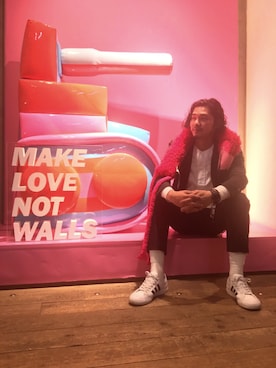 「DIESEL（ディーゼル）のアイテム（テーラードジャケット、ブラック系）」を使った、Yamadamotoki1さん（メンズ・177cm）の春コーディネート