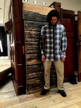 「DIESEL（ディーゼル）のアイテム（シャツ/ブラウス、ブルー系）」を使った、Yamadamotoki1さん（メンズ・177cm）の春コーディネート