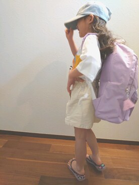 「WC（ダブル シー）のアイテム（バックパック/リュック）」を使った、yuさん（キッズ・110cm）の春コーディネート