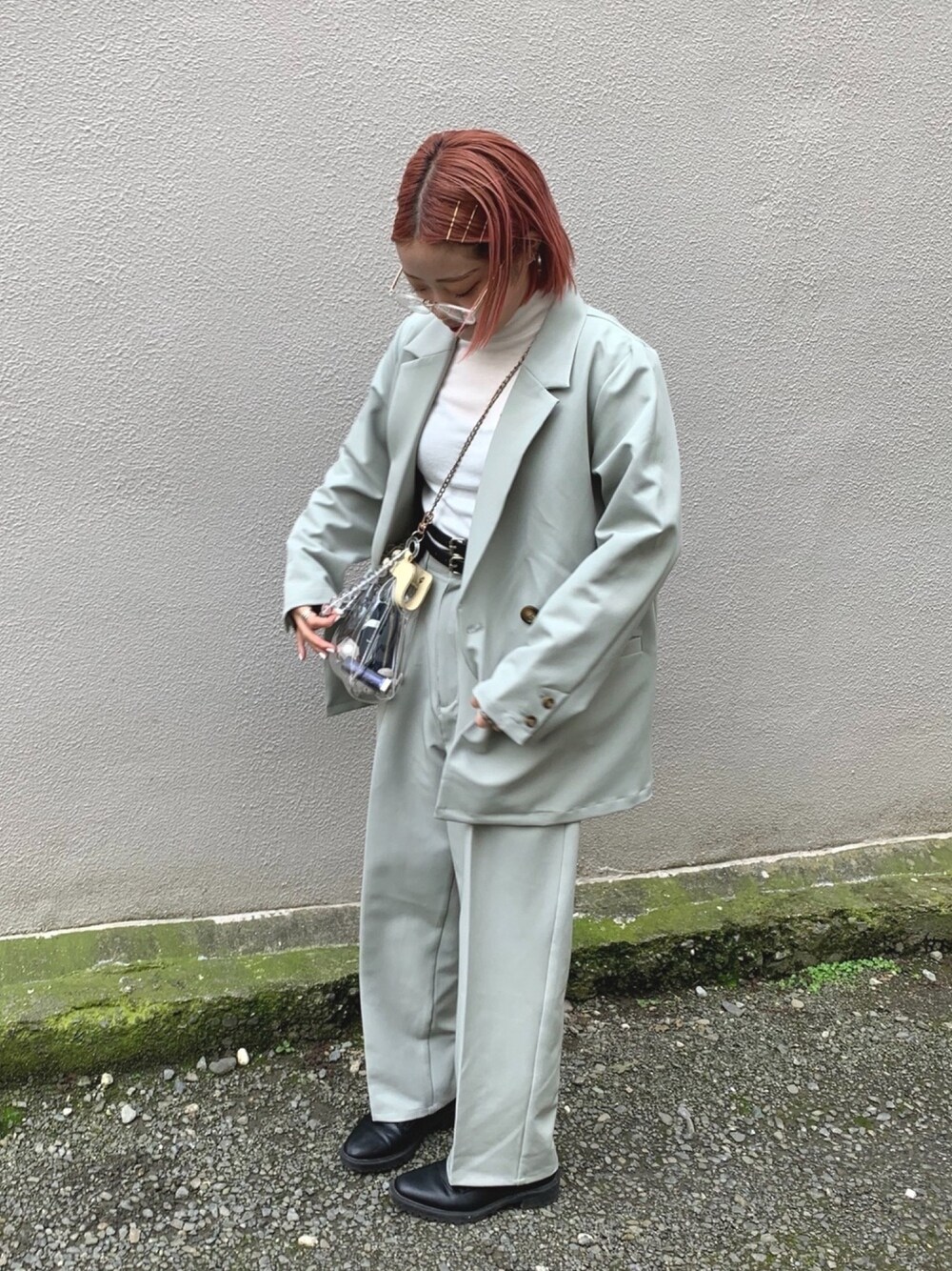 「セットアップ」｜「RAY CASSINのアイテム（セットアップ、グリーン系）」を使った、ちひろさん（レディース・149cm）の夏コーディネートの1枚目の写真