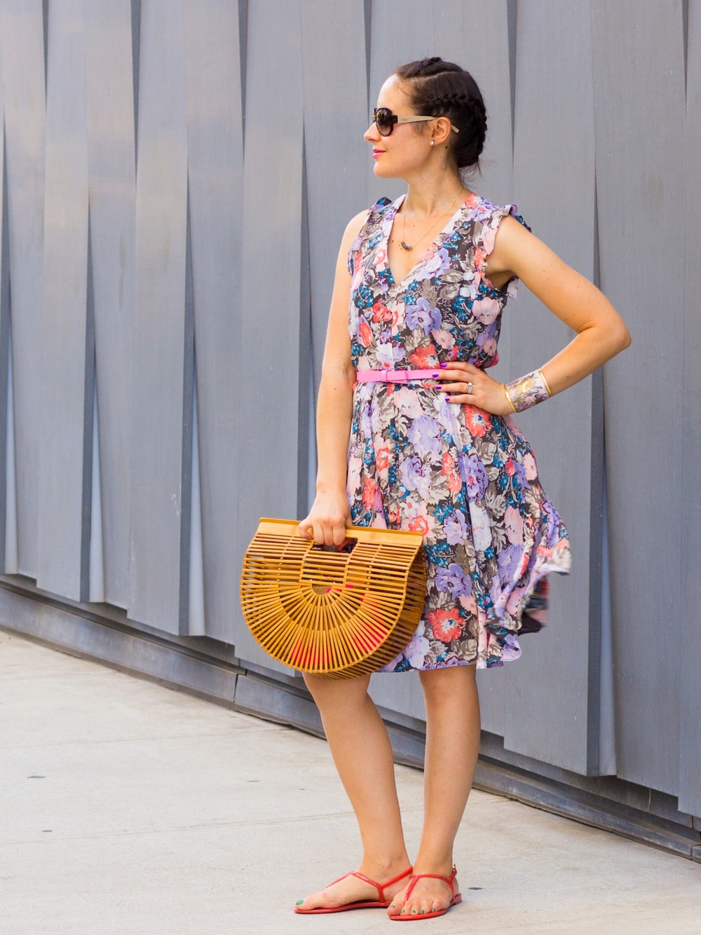 「summerstyle、floraldress、florals、summer」｜「REBECCA TAYLORのアイテム（ワンピース、その他）」を使った、Dina S.さん（レディース・157cm）の秋コーディネートの1枚目の写真