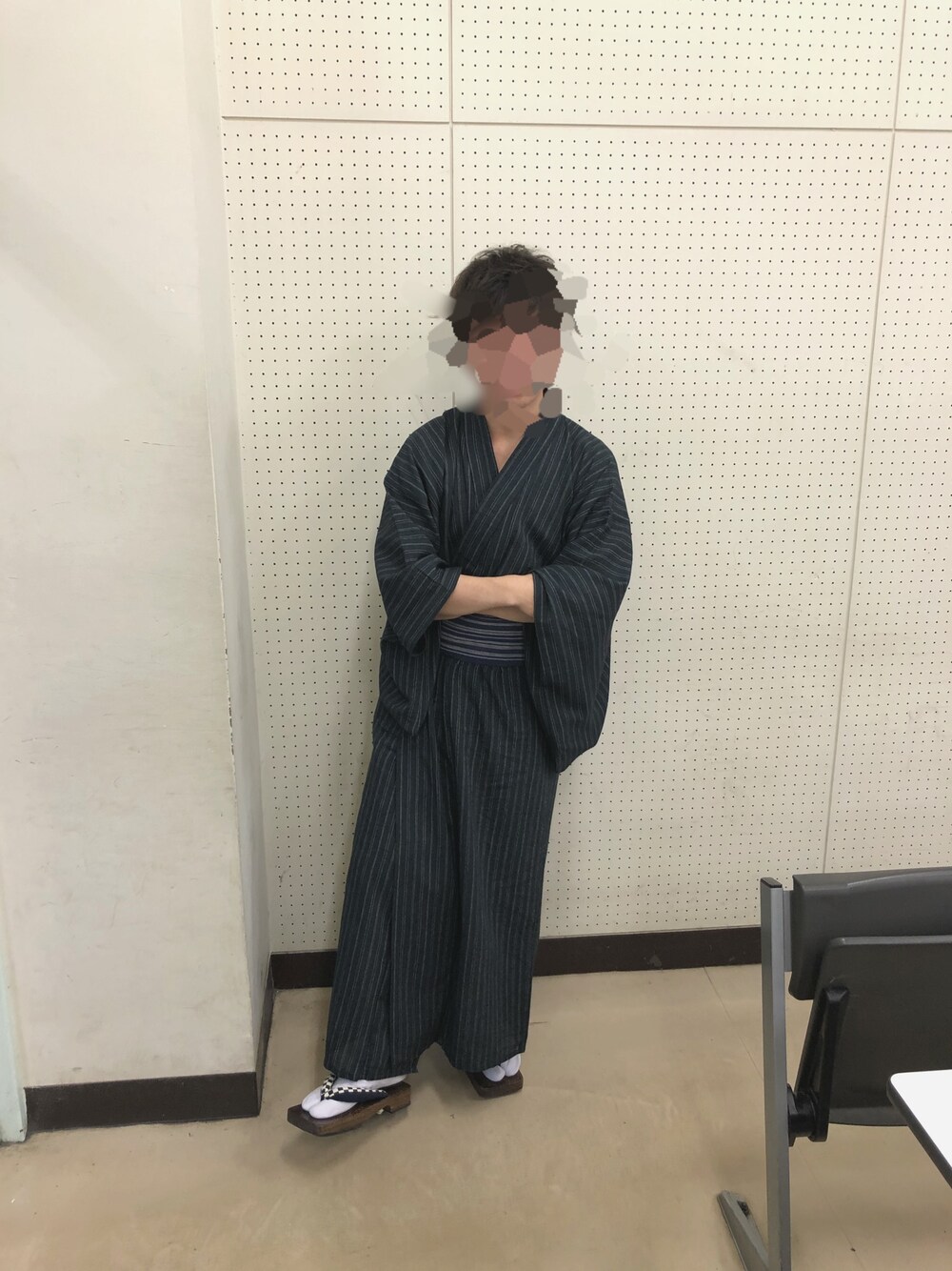 「浴衣、黒、今日のコーデ、帯、フォーマル、下駄」｜「BANKANのアイテム（つなぎ/オールインワン、ブラック系）」を使った、yusaさん（メンズ・167cm）の春コーディネートの1枚目の写真