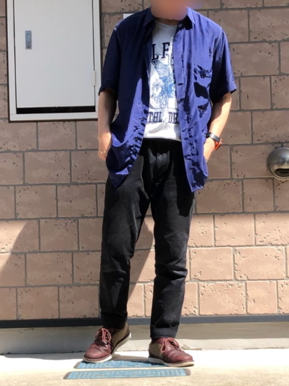 「低身長、シャツスタイル、Dior、TOMMY HILFIGER、Timberland、GAP、夏コーデ、ブラック」｜「GAPのThe Gap Khaki (Straight Fit)（チノパンツ、ブラック系）」を使った、yusaさん（メンズ・167cm）の夏コーディネートの1枚目の写真