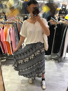 「no brand（ノーブランド）のアイテム（スカート、ブルー系）」を使った、Sasa さん（レディース・170cm）の春コーディネート