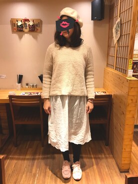 「no brand（ノーブランド）のアイテム（トップス、ベージュ系）」を使った、Sasa さん（レディース・170cm）の冬コーディネート