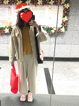 「QUEEN SHOP（クイーンショップ）のアイテム（ジャケット/アウター、ベージュ系）」を使った、Sasa さん（レディース・170cm）の冬コーディネート