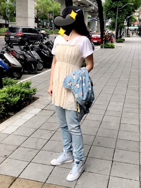 「VANS（バンズ）のアイテム（ブーツ、ブルー系）」を使った、Sasa さん（レディース・170cm）の秋コーディネート