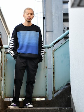 「BOW WOW（バウワウ）の【BOWWOW/バウワウ】別注FOREVER MINDクルーネックスウェット（スウェット、ブラック系）」を使った、Matsuda Koichiさん（メンズ・168cm）の冬コーディネート