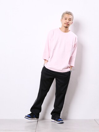 Matsuda Koichi使用「CIAOPANIC（天竺ワイドクルーネックTシャツ）」的時尚穿搭