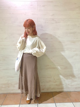 「クリスプ」｜「アイテム（パンプス）」を使った、akaneさん（レディース・153cm）の秋コーディネート