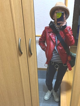 「H&M（エイチ・アンド・エム）のアイテム（パーカー）」を使った、カヨさん（レディース・145cm）の秋コーディネート