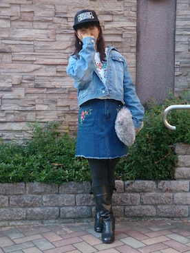 「デニムonデニム」｜「アイテム（アクセサリー）」を使った、こうめさん（レディース・155cm）の秋コーディネート