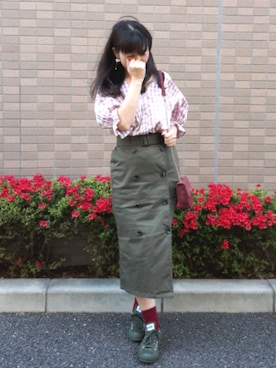 「トレンチスカート」｜「アイテム（アクセサリー）」を使った、こうめさん（レディース・155cm）の夏コーディネート