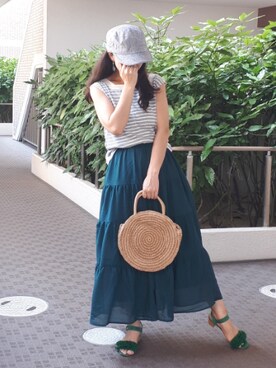 「ワークキャップ」｜「アイテム（サンダル）」を使った、こうめさん（レディース・155cm）の夏コーディネート