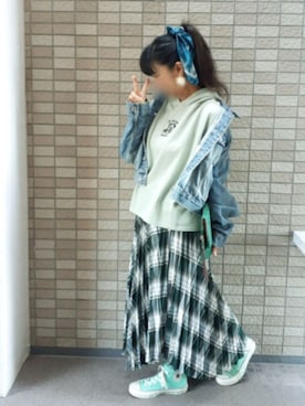 「チャイハネ（チャイハネ）のアイテム（クラッチバッグ）」を使った、こうめさん（レディース・155cm）の秋コーディネート