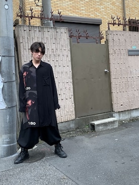 「Yohji Yamamoto（ヨウジヤマモト）のアイテム（シャツ/ブラウス、ブラック系）」を使った、yokokoさん（メンズ・171cm）の秋コーディネート