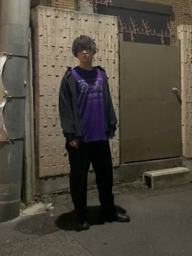「VINTAGE（ヴィンテージ）のアイテム（Tシャツ/カットソー、パープル系）」を使った、yokokoさん（メンズ・171cm）の秋コーディネート