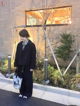 「DRIES VAN NOTEN（ドリスヴァンノッテン）のアイテム（ピーコート）」を使った、AKIEさん（レディース・158cm）の冬コーディネート