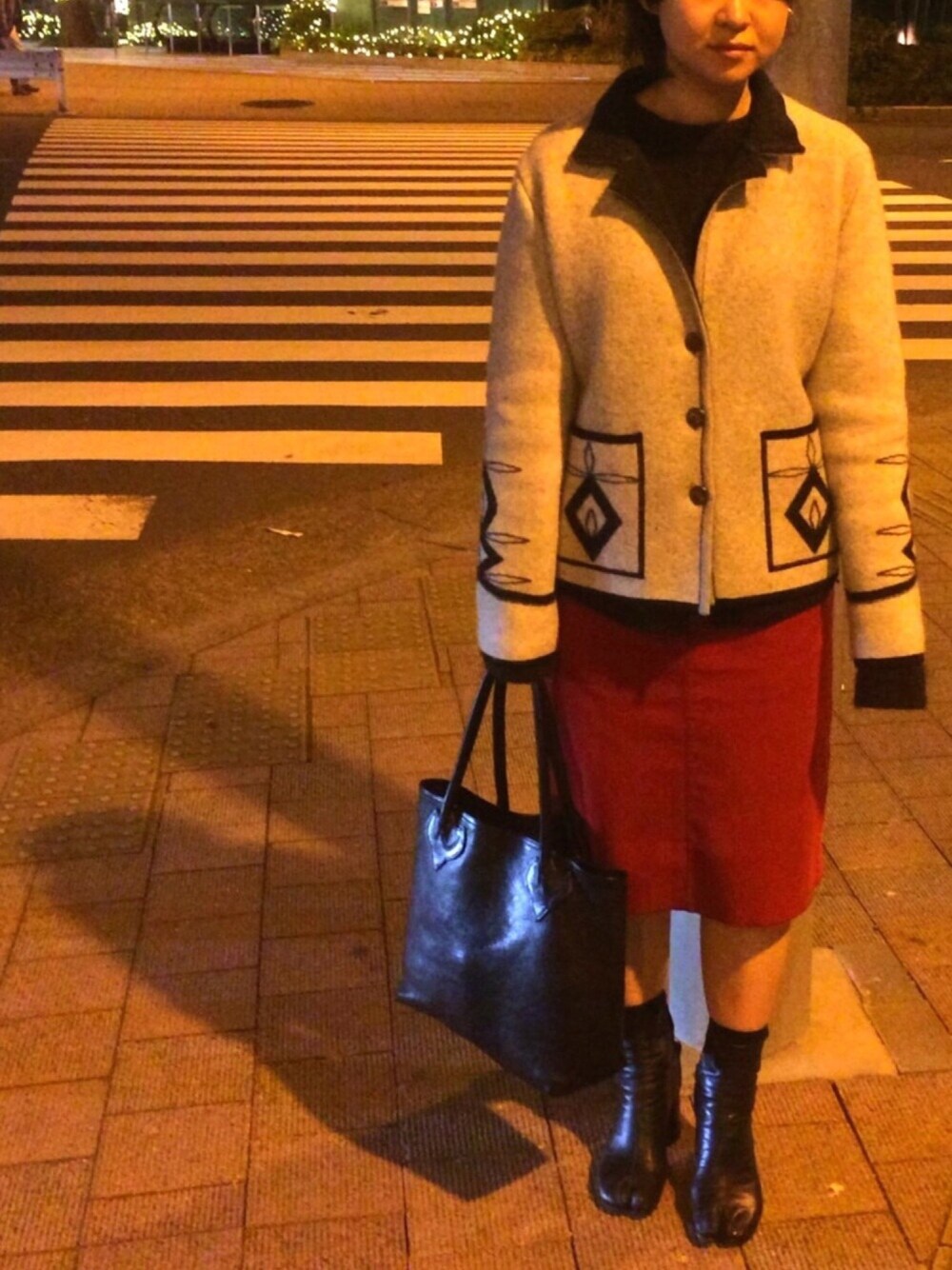 「Martin Margiela、AcneStudios、agnes b.、Chrome Hearts」｜「MARTIN MARGIELAのアイテム（ブーツ、ブラック系）」を使った、AKIEさん（レディース・158cm）の冬コーディネートの1枚目の写真