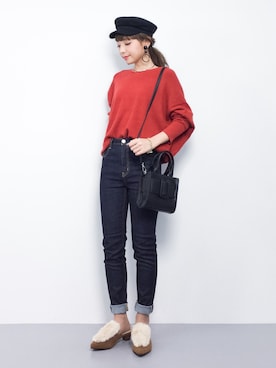 「ファーサンダル」｜「アイテム（パンプス）」を使った、ayumi  sato さん（レディース・155cm）の冬コーディネート