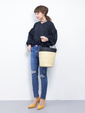 「EVRIS（エヴリス）のダメージスラッシュスキニーデニムパンツ（デニムパンツ）」を使った、ayumi  sato さん（レディース・155cm）の春コーディネート