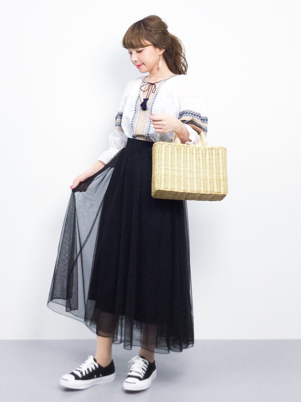 ayumi  sato さんの「チュールギャザーロングスカート（VIS）」を使ったコーディネート