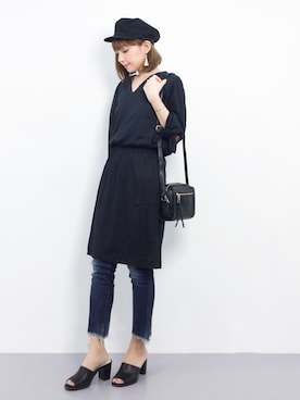 「Ungrid（アングリッド）のインディゴフレイドヘムストスリ（デニムパンツ）」を使った、ayumi  sato さん（レディース・155cm）の春コーディネート