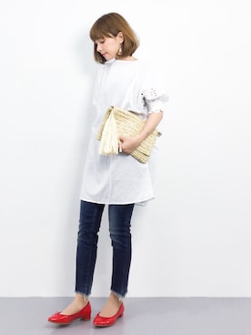 「Ungrid（アングリッド）のインディゴフレイドヘムストスリ（デニムパンツ）」を使った、ayumi  sato さん（レディース・155cm）の春コーディネート