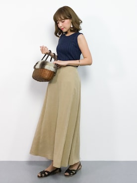 「アイテム（タンクトップ、ブルー系）」を使った、ayumi  sato さん（レディース・155cm）の夏コーディネート