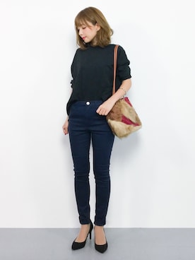 「ADAM ET ROPE'（アダムエロペ）のボロネーゼパンプス（パンプス）」を使った、ayumi  sato さん（レディース・155cm）の秋コーディネート