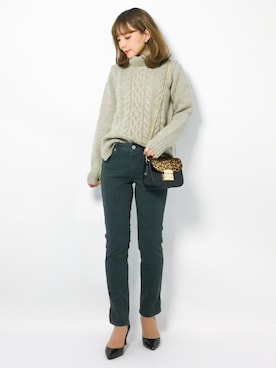 「liflattie ships（リフラティ シップス）のアイテム（ニット/セーター）」を使った、ayumi  sato さん（レディース・155cm）の秋コーディネート